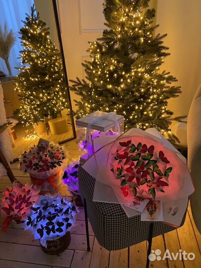 Коробочка из бабочек