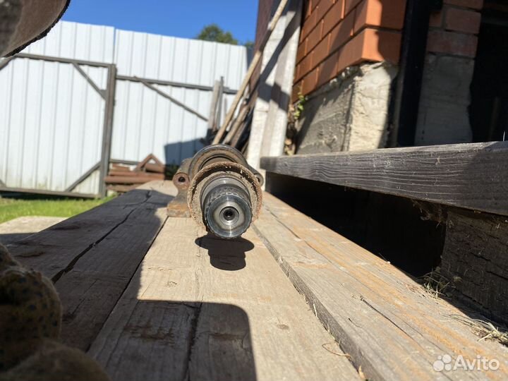 Привод правый toyota avensis 2