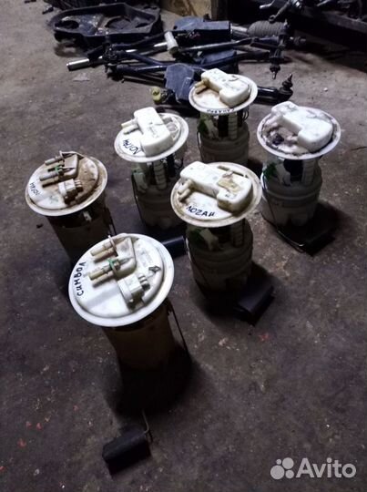 Насос топливный Рено Логан 1 бензонасос