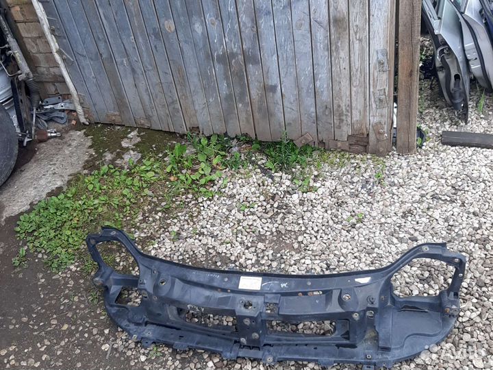 Панель передняя телевизор Рено Трафик Виваро