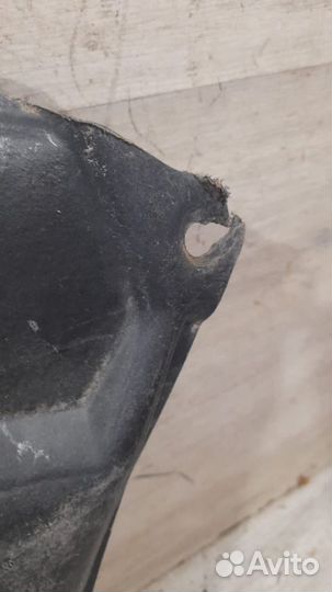 Пыльник переднего бампера Toyota Highlander 3 С