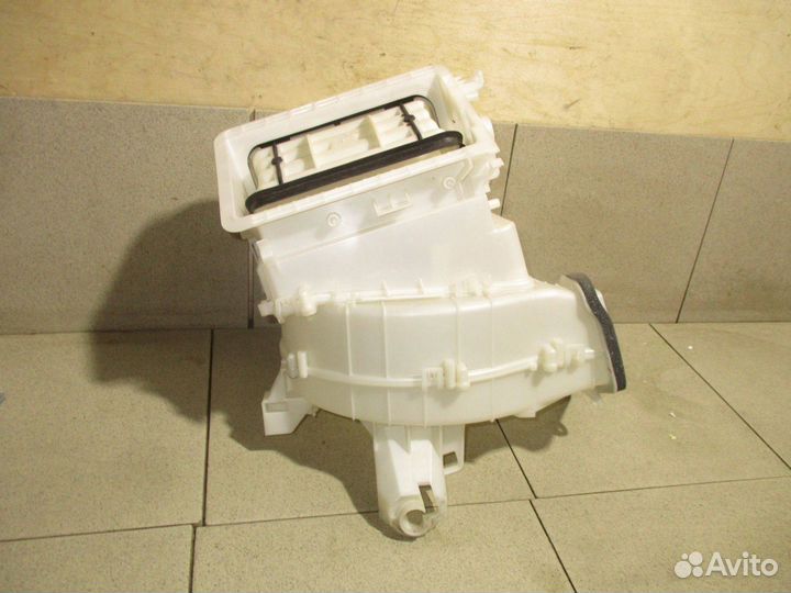 Корпус отопителя Toyota RAV4 (XA30)