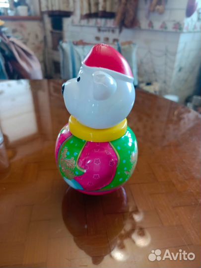 Игрушка неваляшка