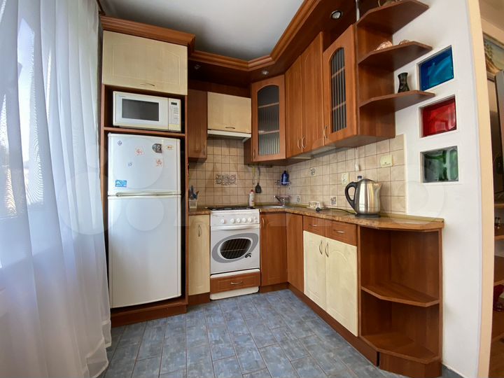 3-к. квартира, 60 м², 3/5 эт.
