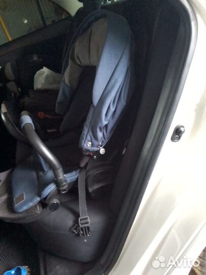 Коляска 3 в 1 Roan