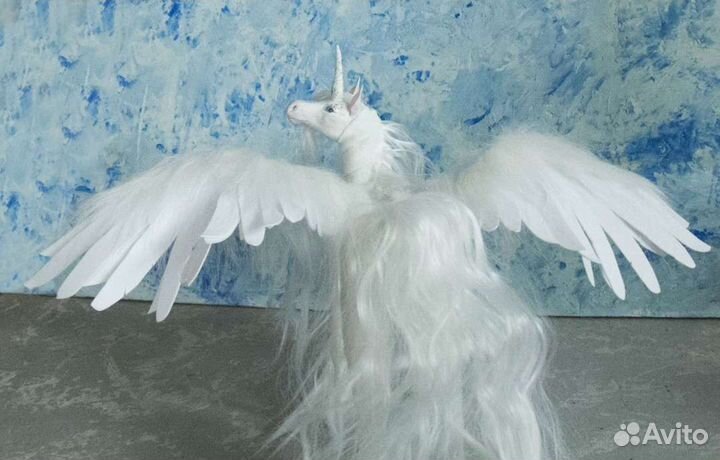 Пегас. Авторская игрушка на каркасе