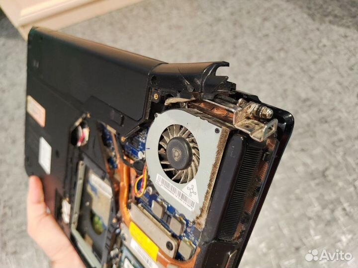 Ноутбук lenovo на запчасти