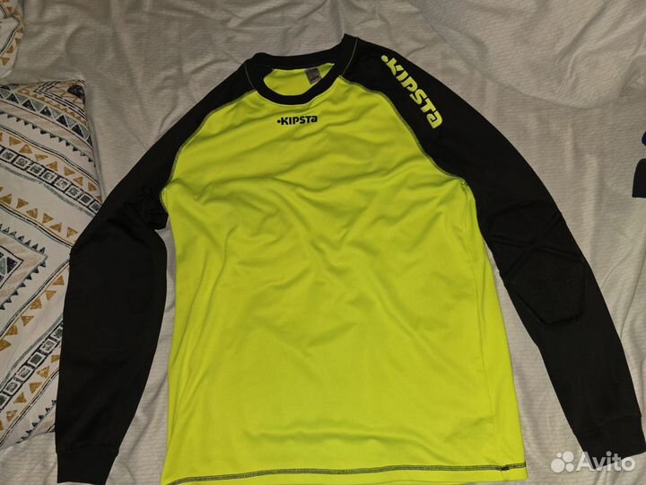 Футбольный вратарский свитер Kipsta