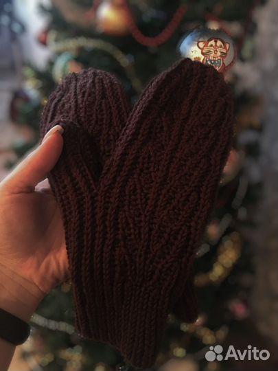 Варежки вязаные ручной работы