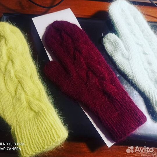 Варежки женские ручной работы