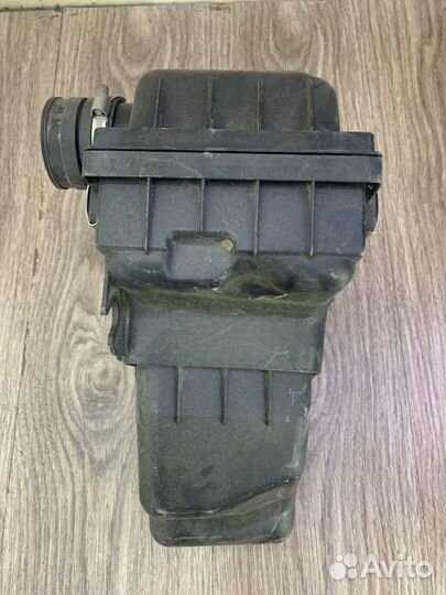 Корпус воздушного фильтра Opel Agila A Z12XE