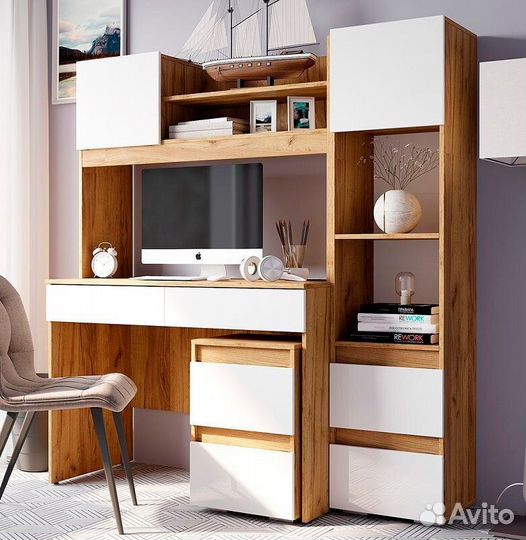 Компьютерный стол