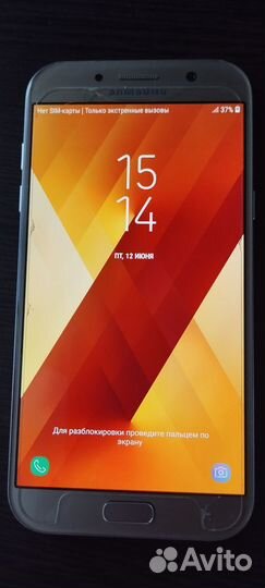 Samsung Galaxy A7 (2017) SM-A720F/DS, 3/32 ГБ