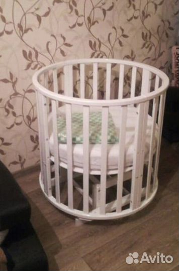 Детская кроватка трансформер с маятником