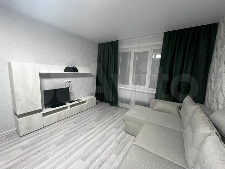 2-к. квартира, 52 м², 9/9 эт.