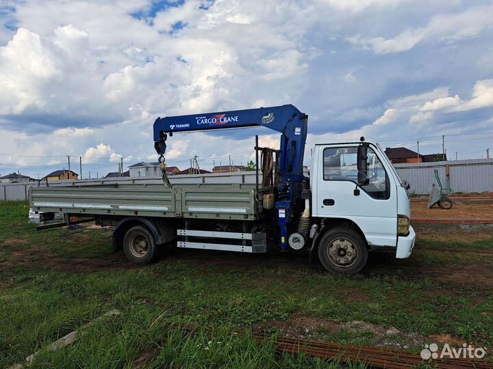 Isuzu NQR75 с КМУ, 2010