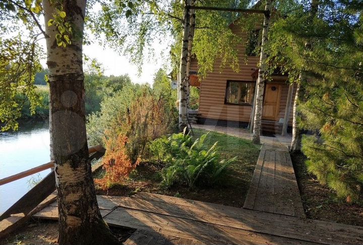 Дом 200 м² на участке 20 сот.