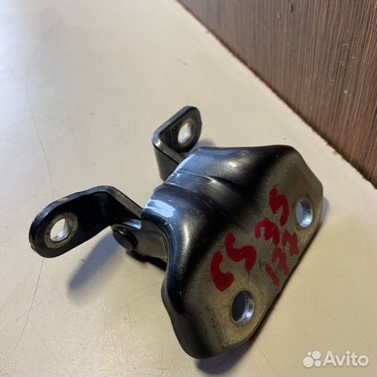 Петля двери задняя правая Changan Cs35 Plus