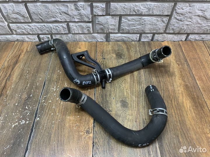 Toyota Corolla E18 Патрубок радиатора 1.6 1zrfe