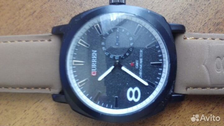 Наручные новые мужские часы 