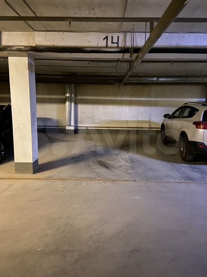 Машиноместо, 22 м²
