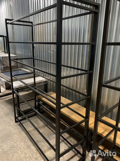 Подстолье, Металлокаркасы