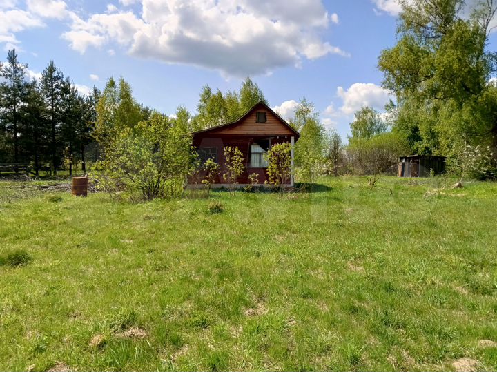 Дача 30 м² на участке 10 сот.