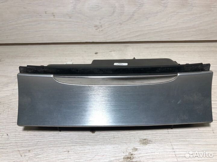 Пепельница VW Passat 3c0863284