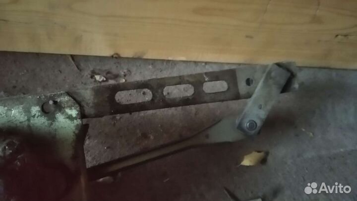 Мотор и трапеция дворников ваз 2115