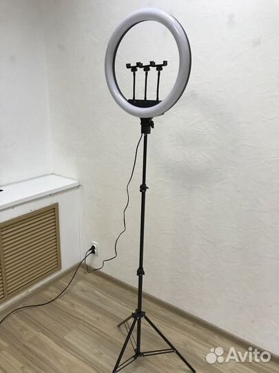 Кольцевая лампа 54 см