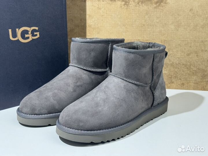 Ugg Mens Classic Mini II Grey