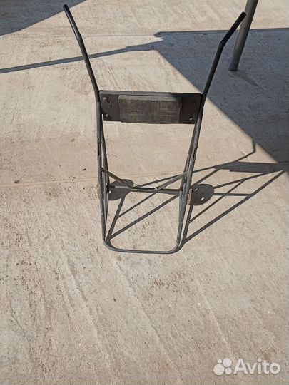 Подставка тележка для подвесного мотора