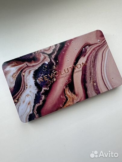 Тени makeup revolution