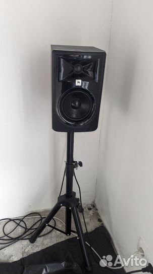 Студийные мониторы jbl 305p mkii