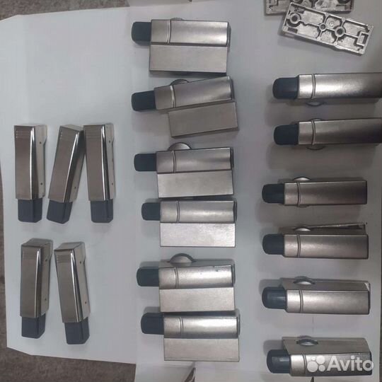 Доводчик дверной Blum