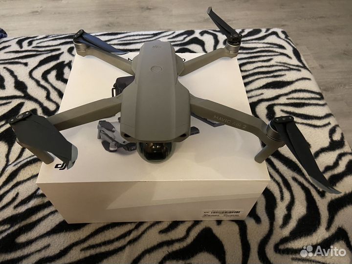 Квадрокоптер dji