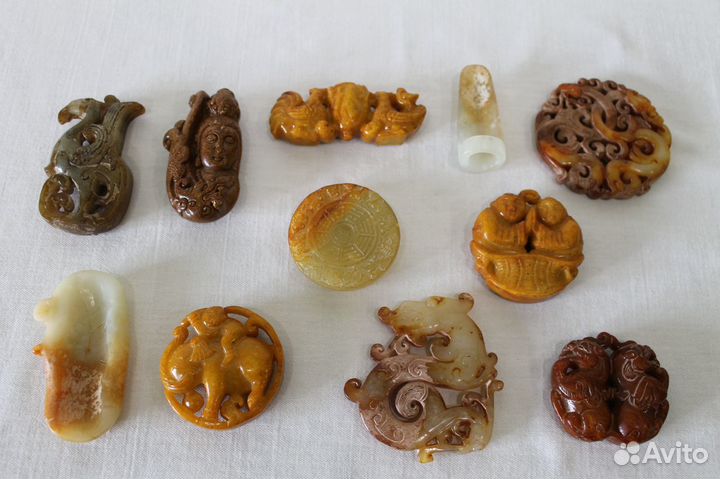 Подвеска резная из камня №1