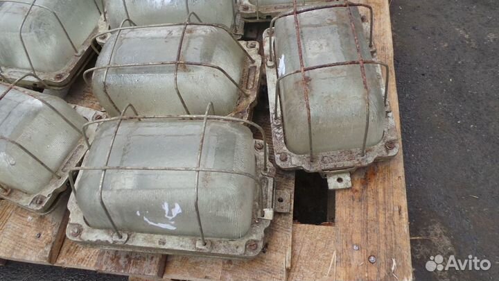 Светильники польские СССР потолочные настенные