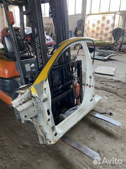 Стойка кузова (8) левая Honda Vezel RU4 LEB 2014