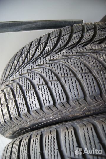 Goodyear UltraGrip Ice+ 215/55 R17