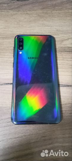 Samsung Galaxy A50, 4/64 ГБ