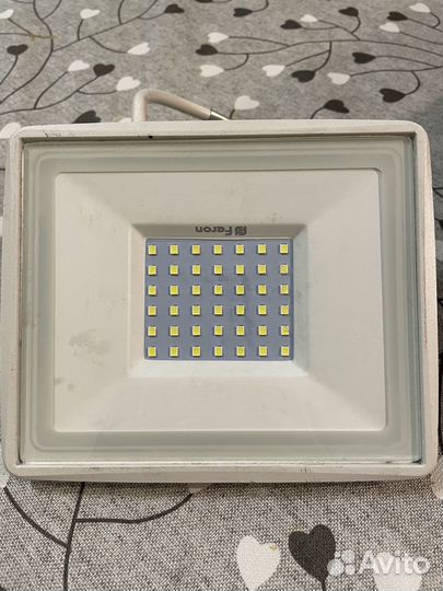 Прожектор светодиодный