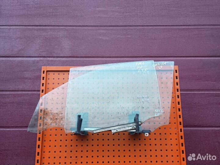 Стекло двери Toyota rav 4 acv30