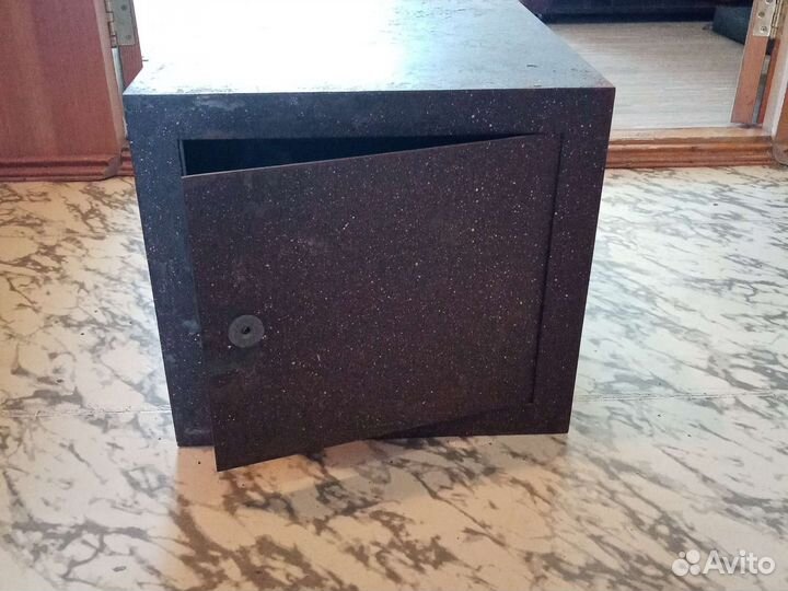 Оружейный сейф