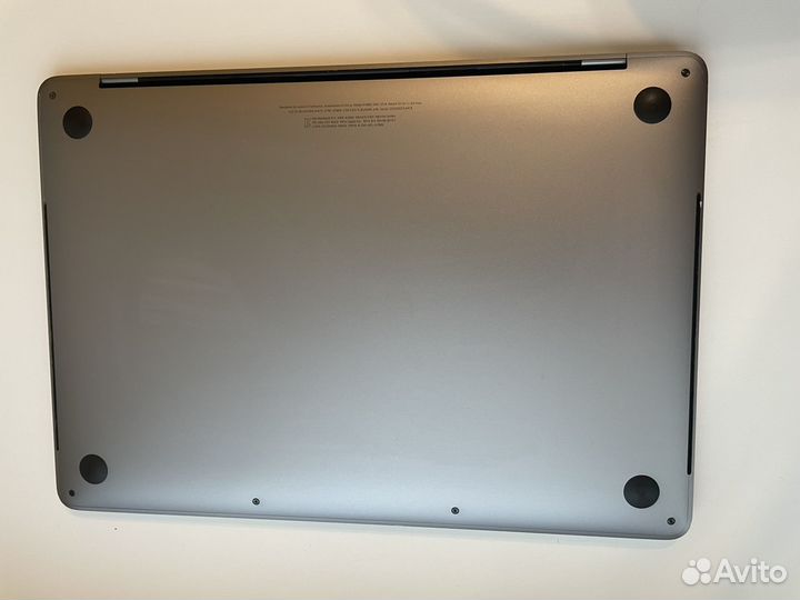 Macbook pro 13 2018 touch bar