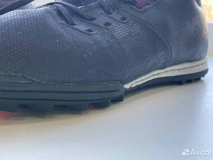 Бутсы футбольные для взрослых (сороконожки) agilit