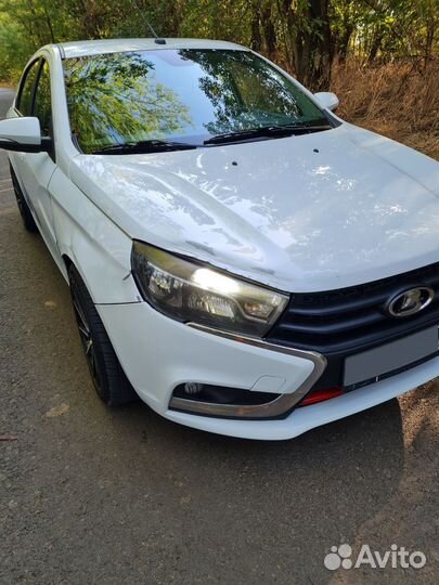 LADA Vesta 1.6 МТ, 2019, 220 000 км