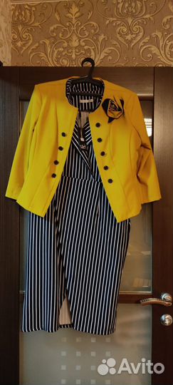 Платье с пиджаком 50