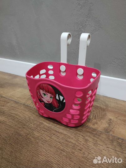 Корзина для детского велосипеда новая Winx