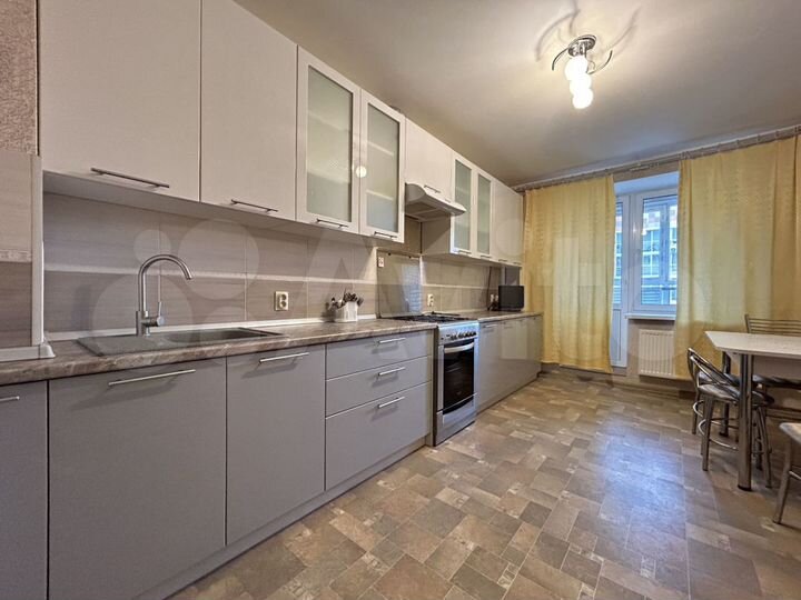 1-к. квартира, 50 м², 7/9 эт.